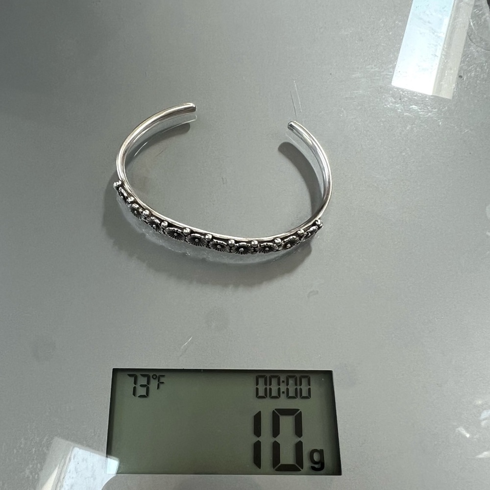 Vintage Navajo Sterling Silver Squash Blossom Cuff - Picture 10 of 11